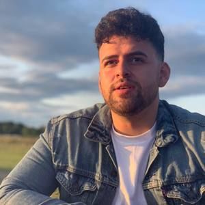 Meet your Posher, Juan